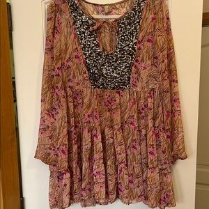 Aratta Floral Blouse - Pink and Brown with Elegant Bib chest Piece. One size